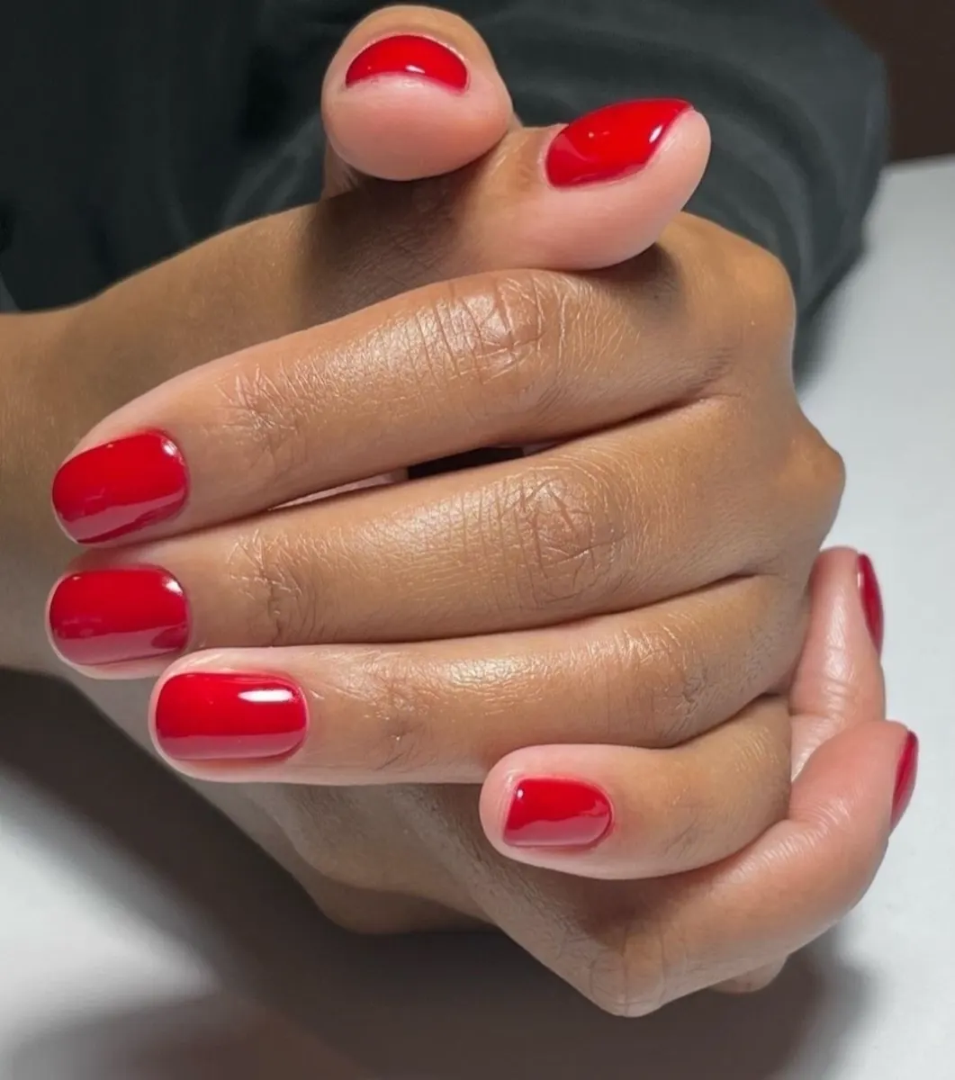 Gel polish nails photo 1