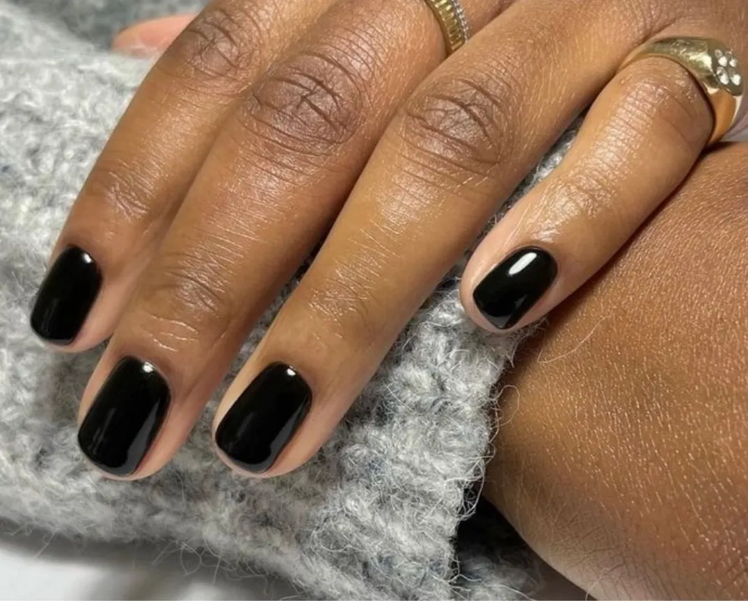 Gel polish nails photo 2