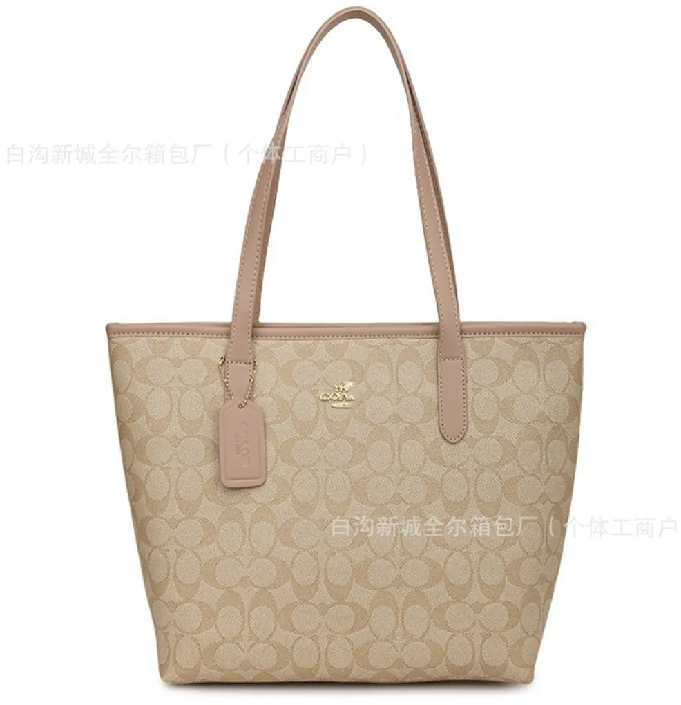 Coach Tote bags photo 2